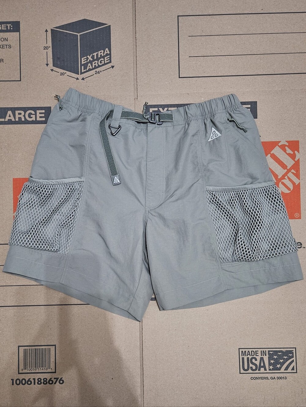 Nike ACG Snowgrass Green Cargo Shorts